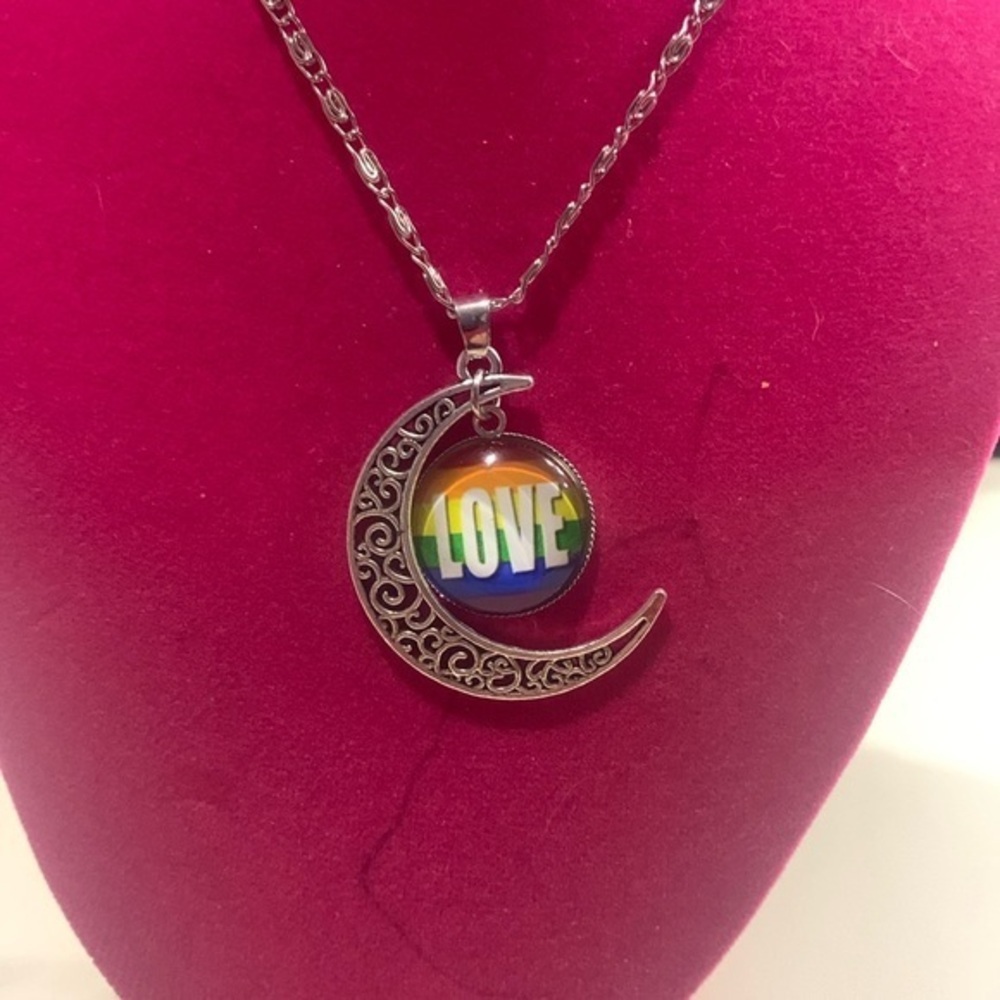 Pride necklace​